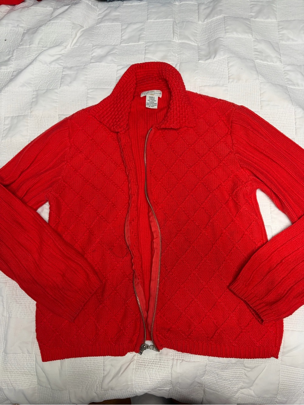 Women's Vintage Yarnworks Red Zip-Front Cable Knit Cardigan Sweater